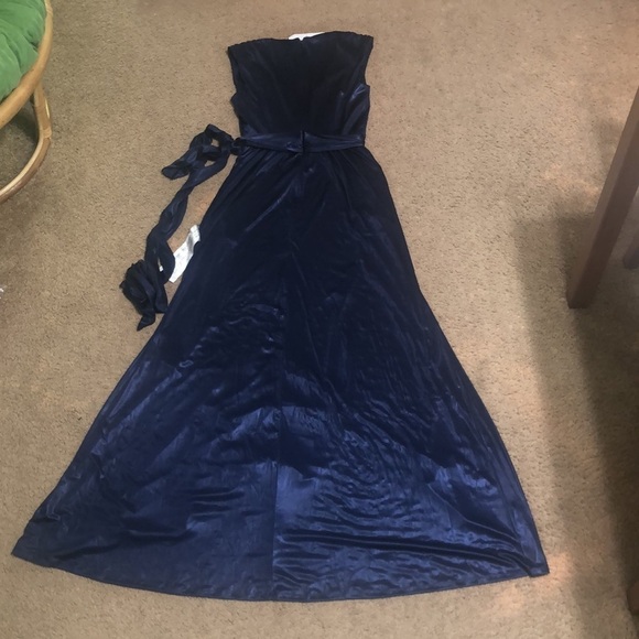 Dress The Population Krista Plunging V-Neck Side Slit Gown Dress Navy Blue M - Picture 6 of 10